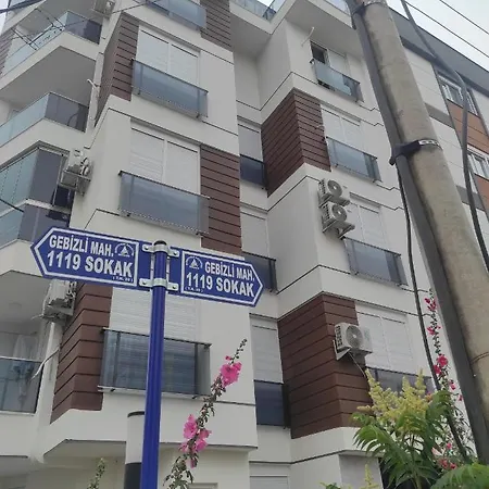 Lägenhet Zeytinli Sitesi I Konforlu Merkezi Konum *